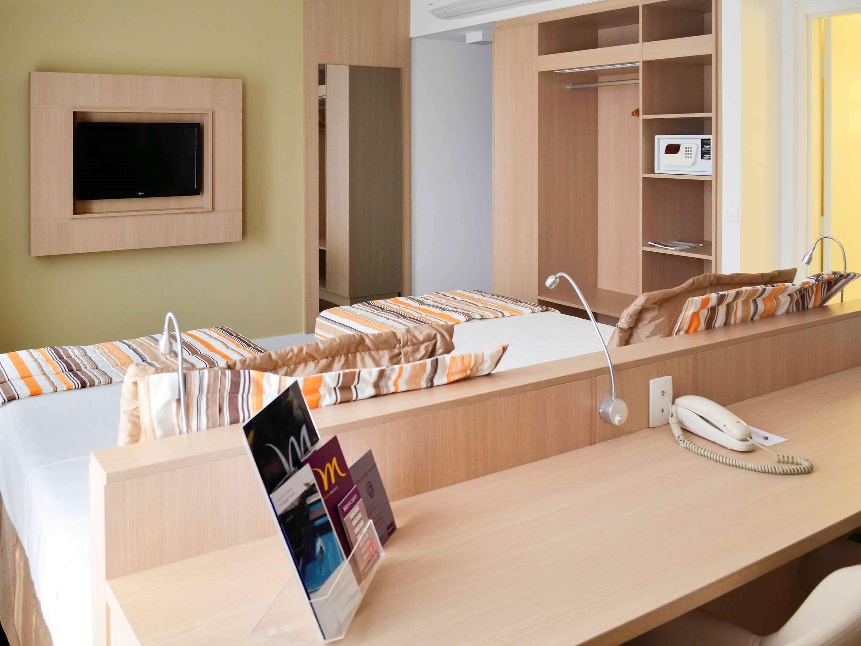Mercure Μανάους Εξωτερικό φωτογραφία