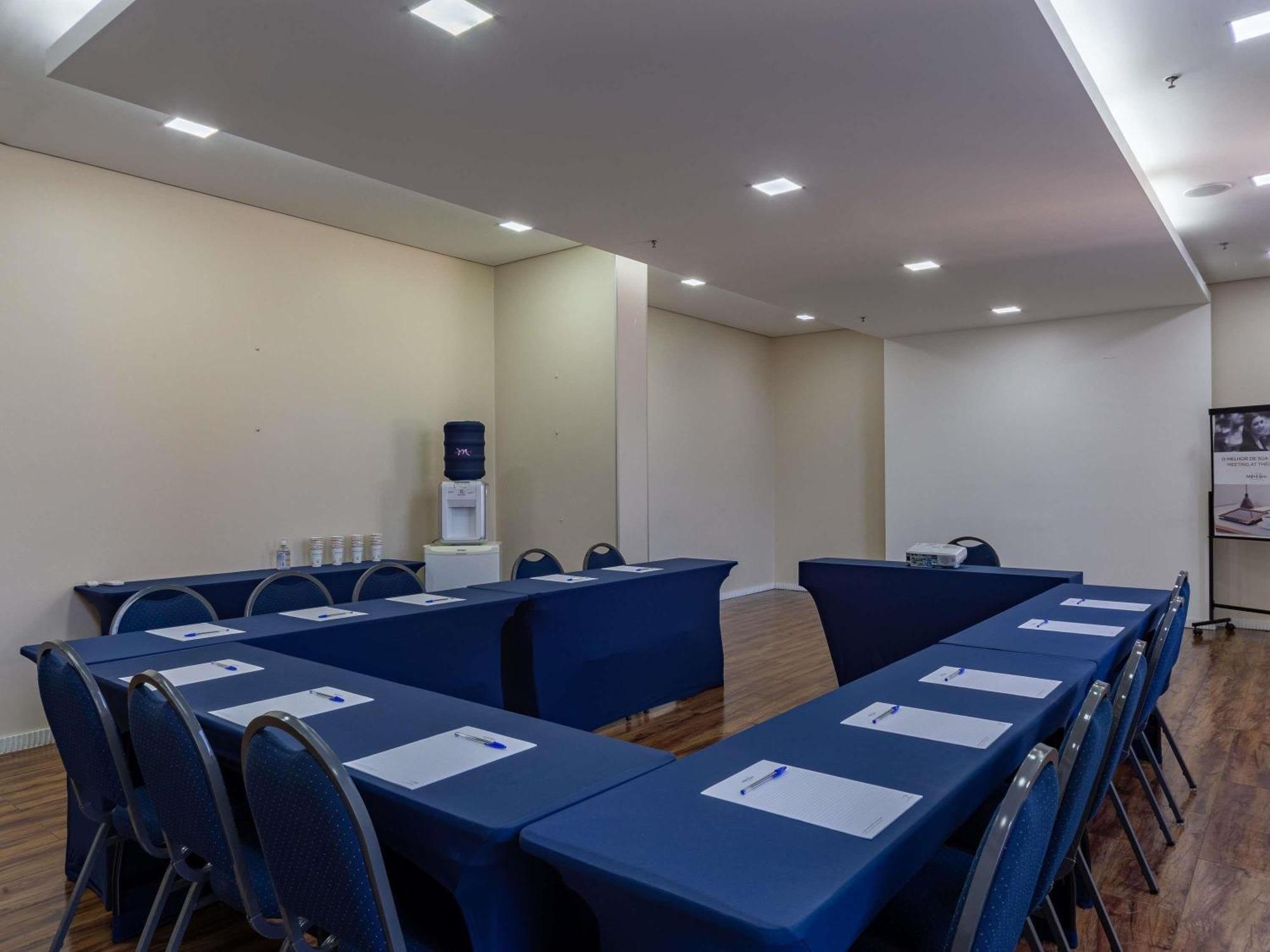 Mercure Μανάους Εξωτερικό φωτογραφία