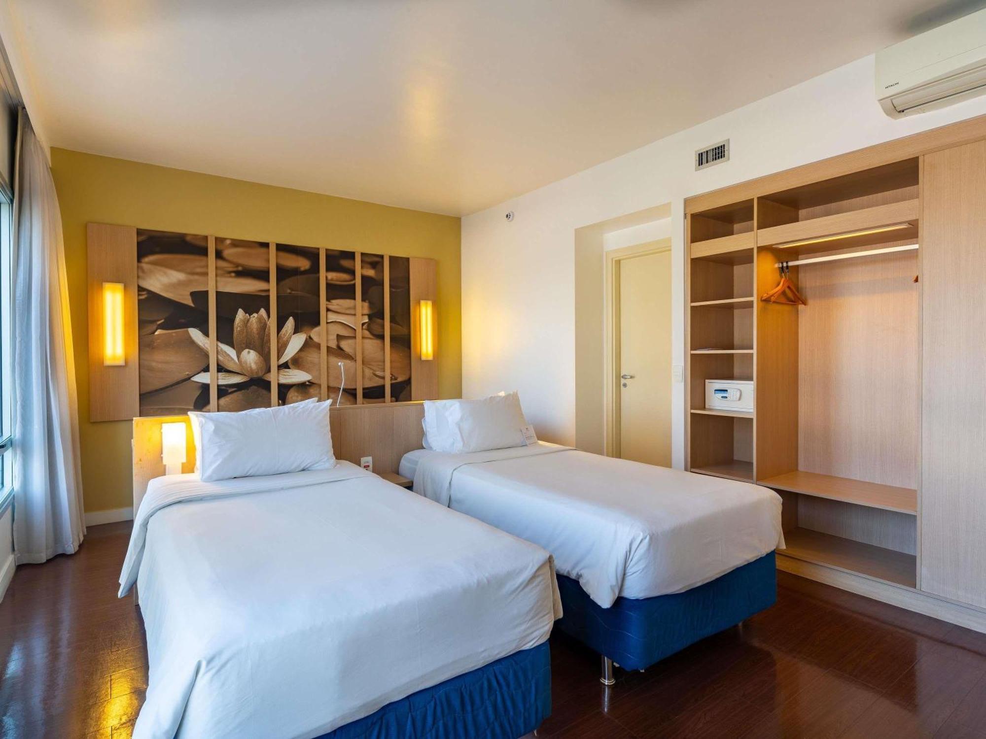 Mercure Μανάους Εξωτερικό φωτογραφία