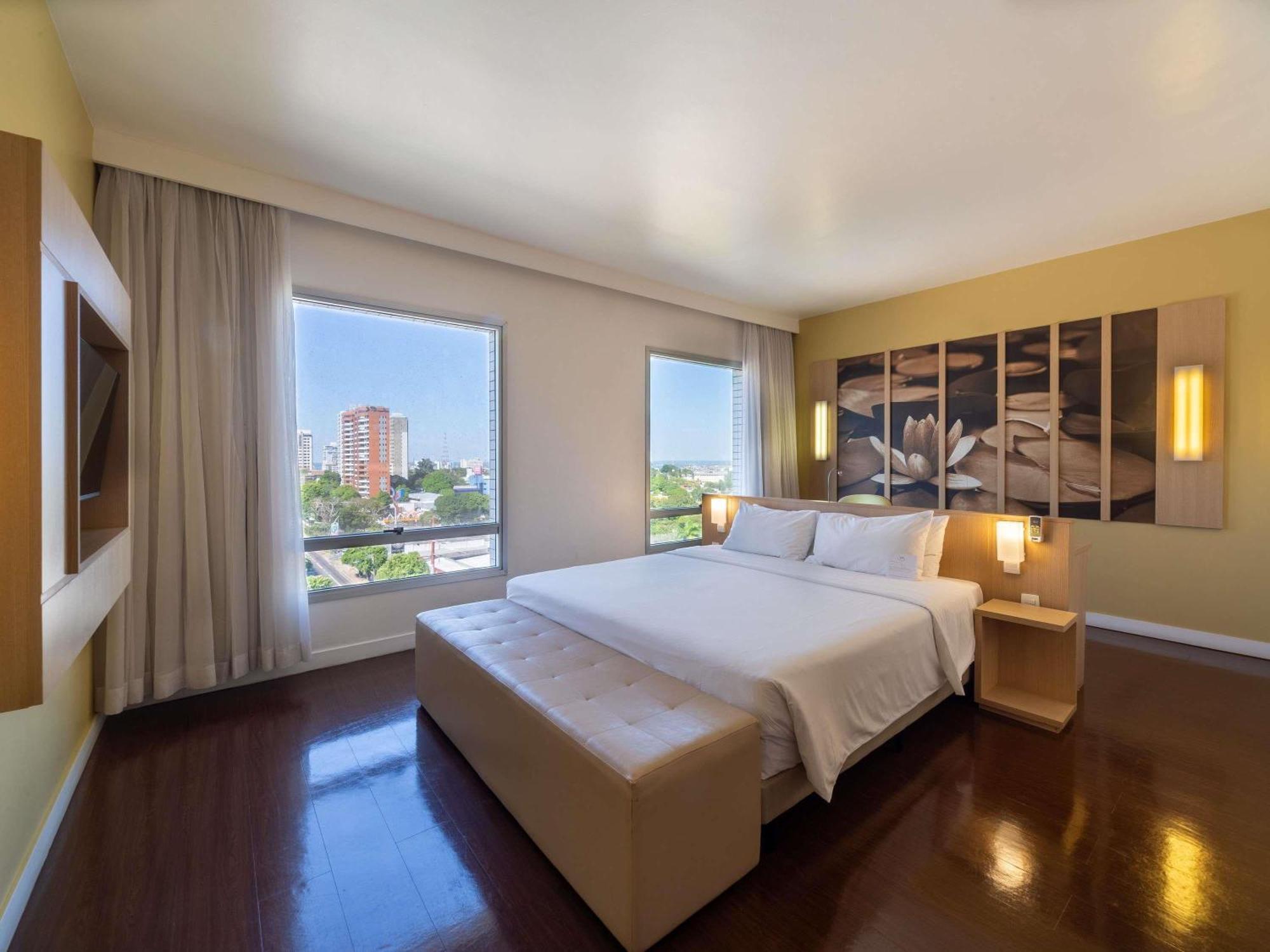 Mercure Μανάους Εξωτερικό φωτογραφία
